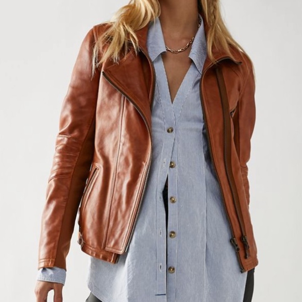 We The Free Cora
Leather Jacket in Sienna size xs
